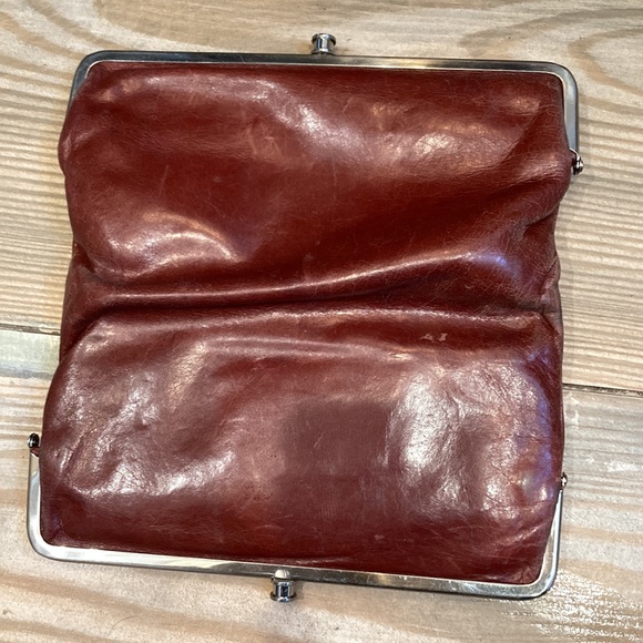 Hobo double frame clutch wallet - Picture 3 of 7